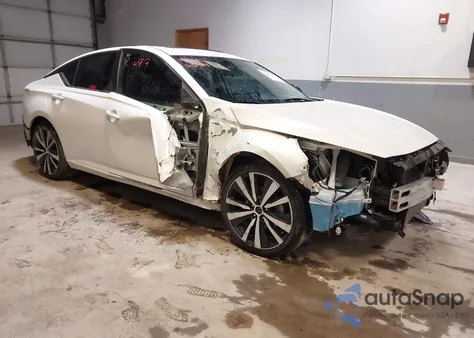 2019 Nissan Altima 2.0 Sr from USA, damaged, VIN 1N4AL4CV6KC259738